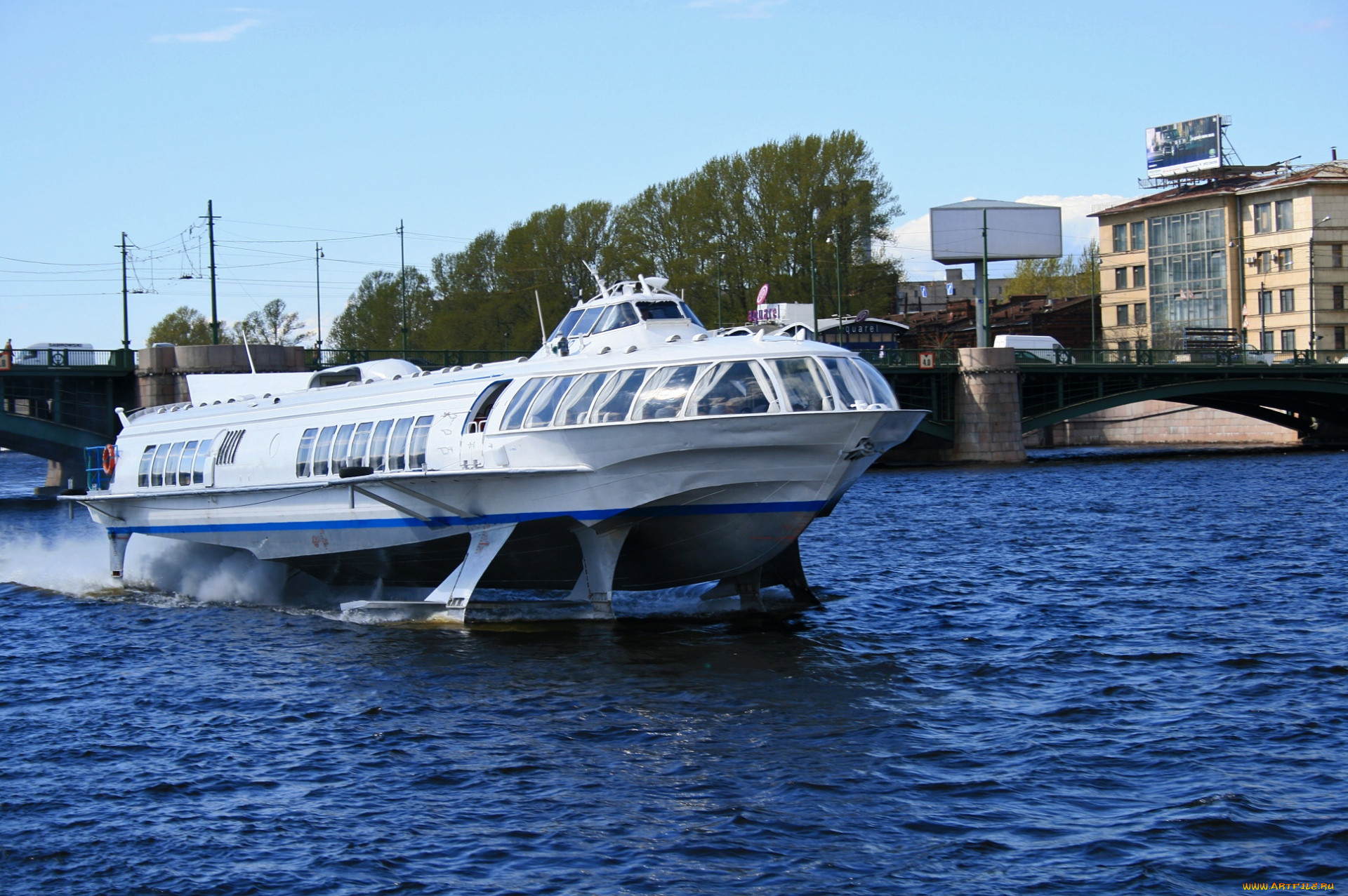 ,    , hydrofoil